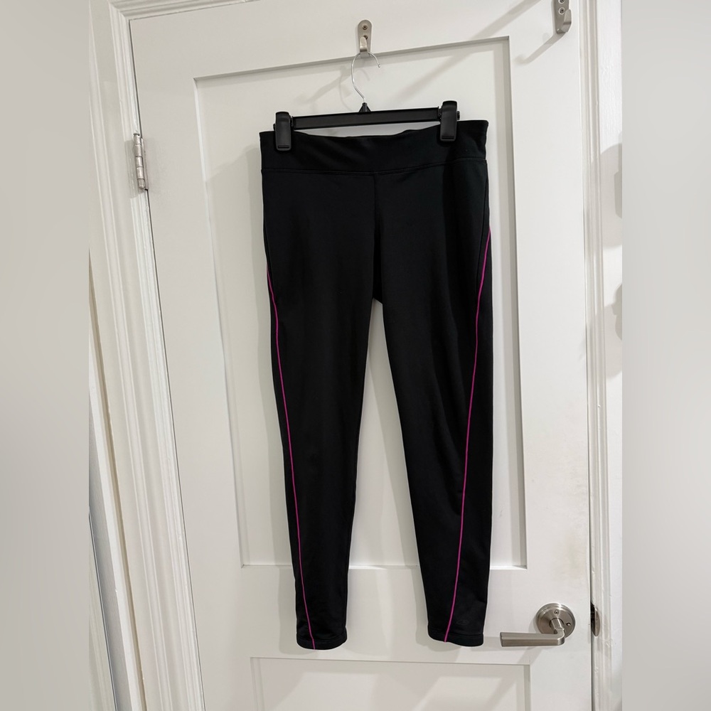 C 9 by Champion black + magenta leggings with zippers at the backs of the legs